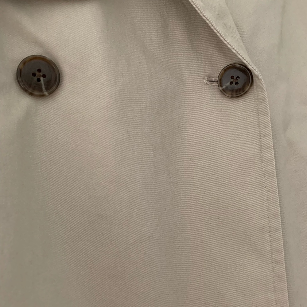 Old Navy Women's Beige Trench Coat - Picture 3 of 5